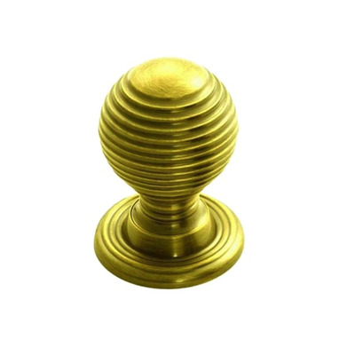 Carlisle Brass Fingertip Queen Anne Reeded Cupboard Knob (23mm, 28mm OR 35mm), Polished Brass - M1003 POLISHED BRASS - 23mm