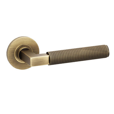 Alexander & Wilks Hurricane Knurled Door Handles On Round Rose, Antique Brass - AW200AB (sold in pairs) ANTIQUE BRASS