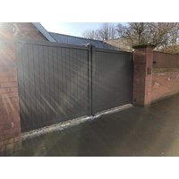 Door Superstore Hampstead Fully Finished Black Aluminium Double Swing Driveway Gate - 4000mm x 1800mm (157.5x70.9 inch)
